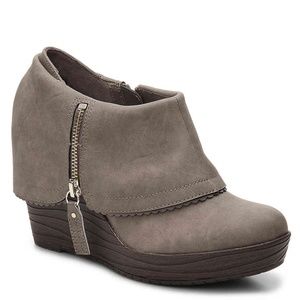 Dr Scholl's Breeanna Wedge Bootie (Taupe)